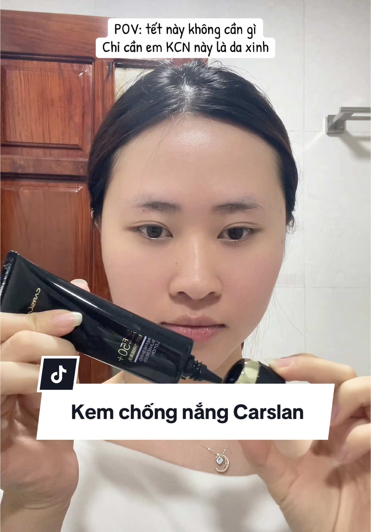 Kem chống nắng chân ái cho mấy bà chơi tết nè #carslan #kcn #kemchongnangcarslan #nangtone #reviewlamdep 