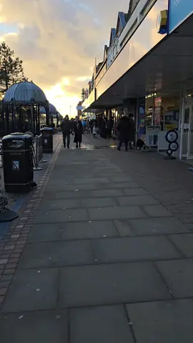 Quick stroll around Lytham 'St Annes' on a Thursday afternoon in January. Have you been? #lytham #lythamstannes #lancashire #uk #tourist #tourism #tour #Blackpool #quant #beautiful #fyp #foryou #Blackpool #stannes 