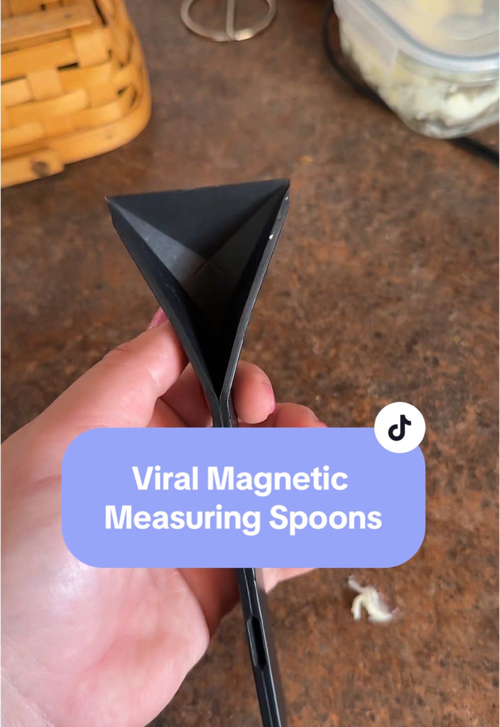 Best kitchen investment #magneticmeasuringspoons #kitchenhack #kitchengadgets 