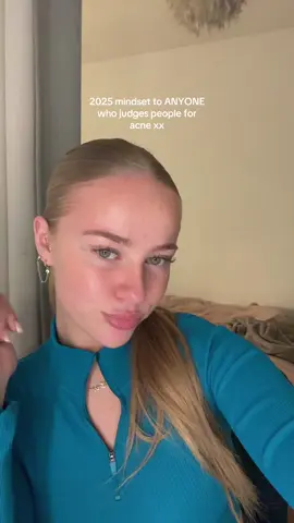 2025 is your year bbbyyy!! stop letting acne determine your life 🤍🤍🤍