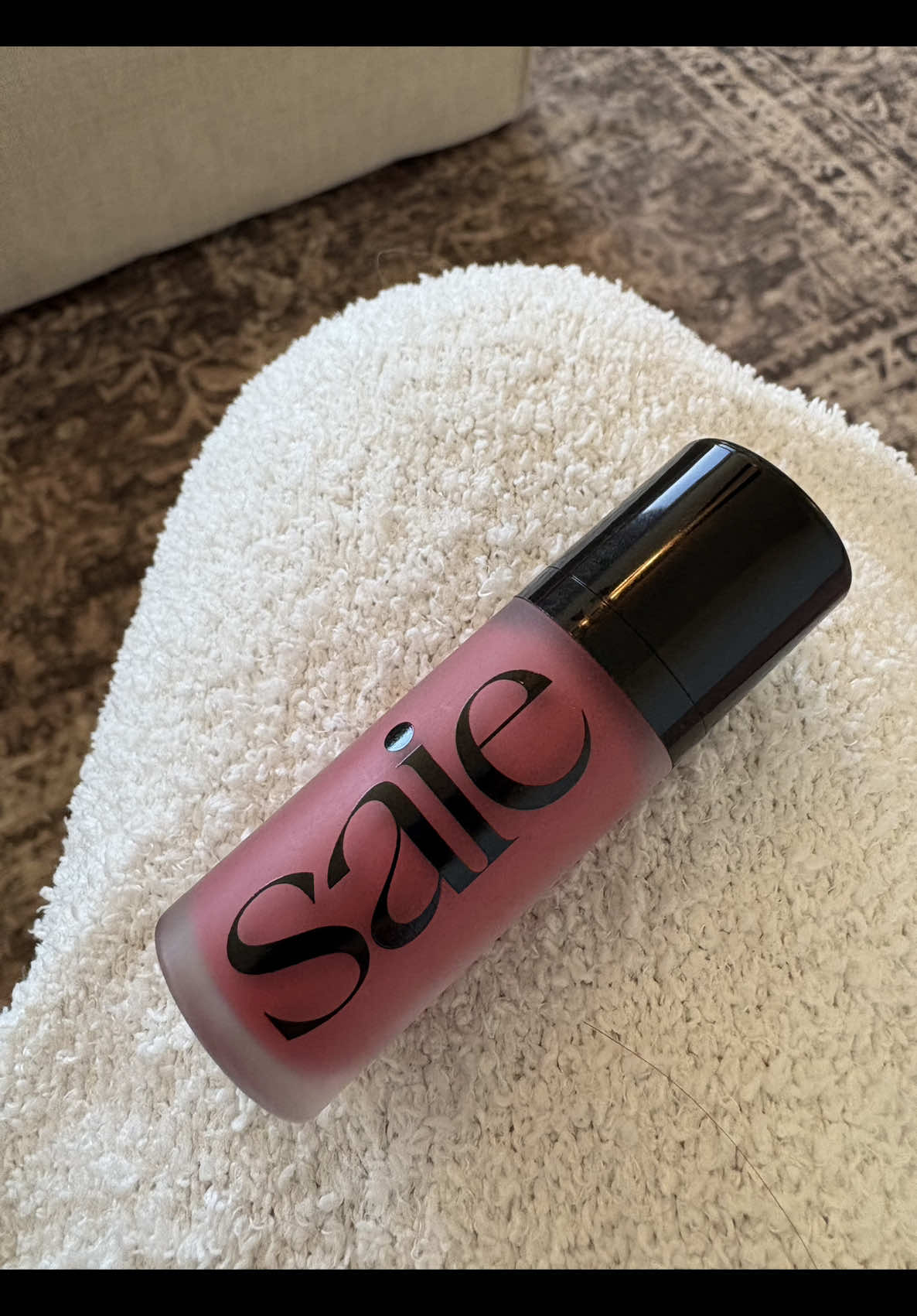 How do you guys feel about that? #saibeauty #sai #beauty #cosmetics #makeup #MakeupRoutine #everydaymakeup #cleanbeauty #blush #blushhack #qualityoverquantity 