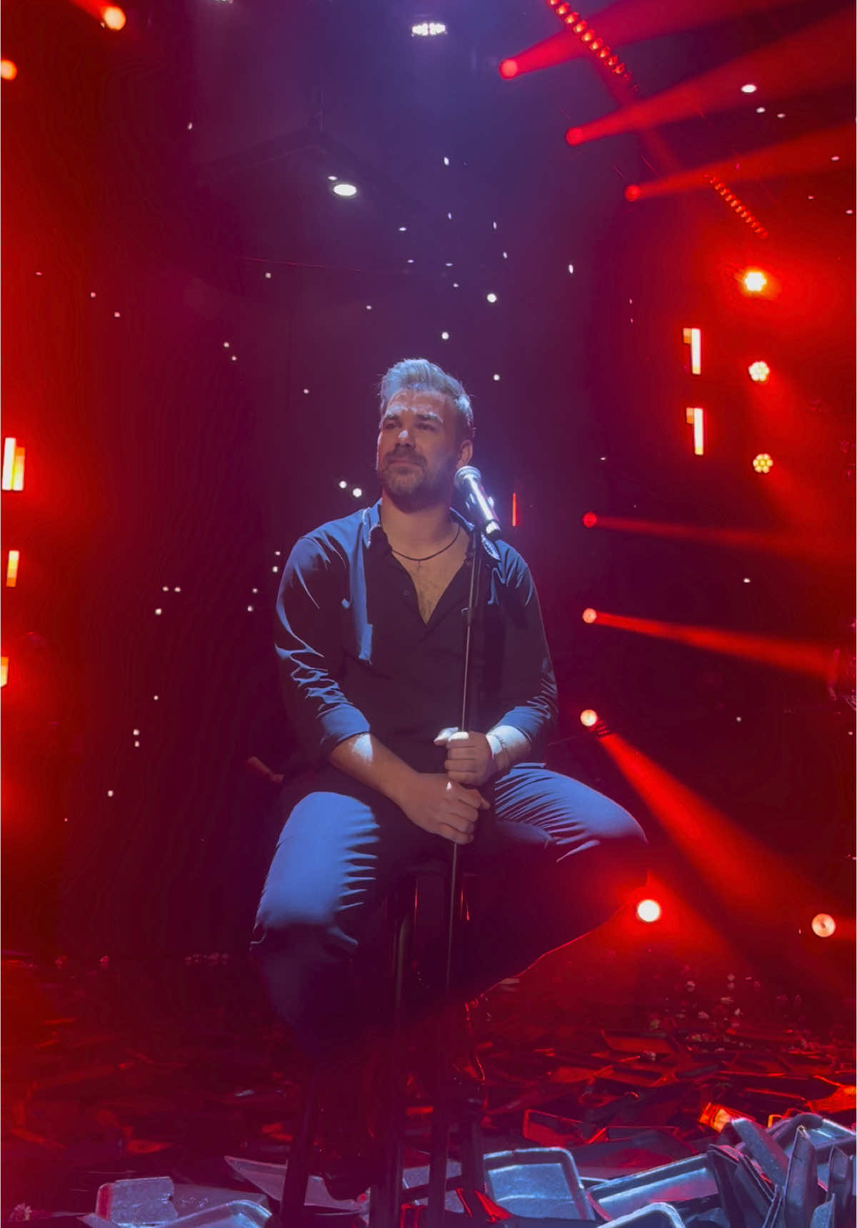 #sampanis #giorgossampanis #sabanis #giorgiossabanis #votanikos #psiximepsixi #stinpalamisouepanw #music #athens #greece #fy #fyp 