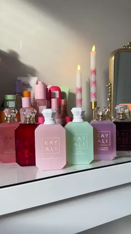 The package is really everything! @Kayali @Mona Monica Kattan🧸 #kayali #kayaliperfume  #creatorsearchinsights   #fragrance #perfumetok #scent #perfumetiktok #fragrancetiktok #perfum #longlastingperfumes #phlur #perfumeforwomen #perfumelover #smellgood #perfumereview #affordableperfume #longlastingperfume #bodyspray #nicheperfume #perfumesarabes #parfum #arabperfume 