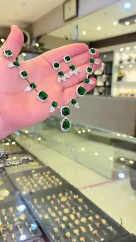 Doublet Stones Necklace 😇 Rs5500/- with free delivery  #viralvideo #foryoupage #stone #fyp #foryou #trending #new #viral 