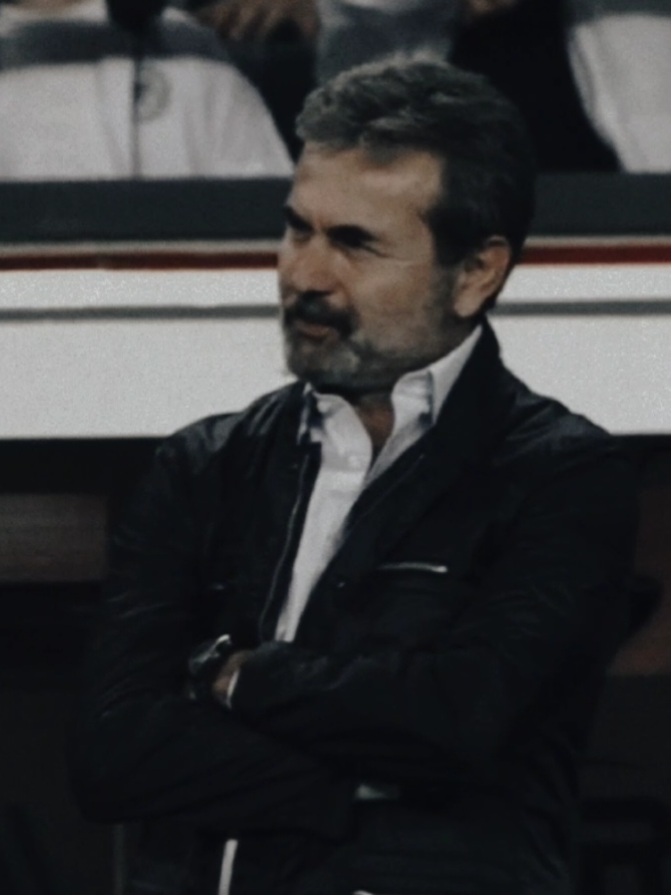 doğarken ağladı insan bu son olsun bu son.. . . . #aykutkocaman #cemkaraca #sadedits #fyp #keşfetteyizzz #fenerbahçe 