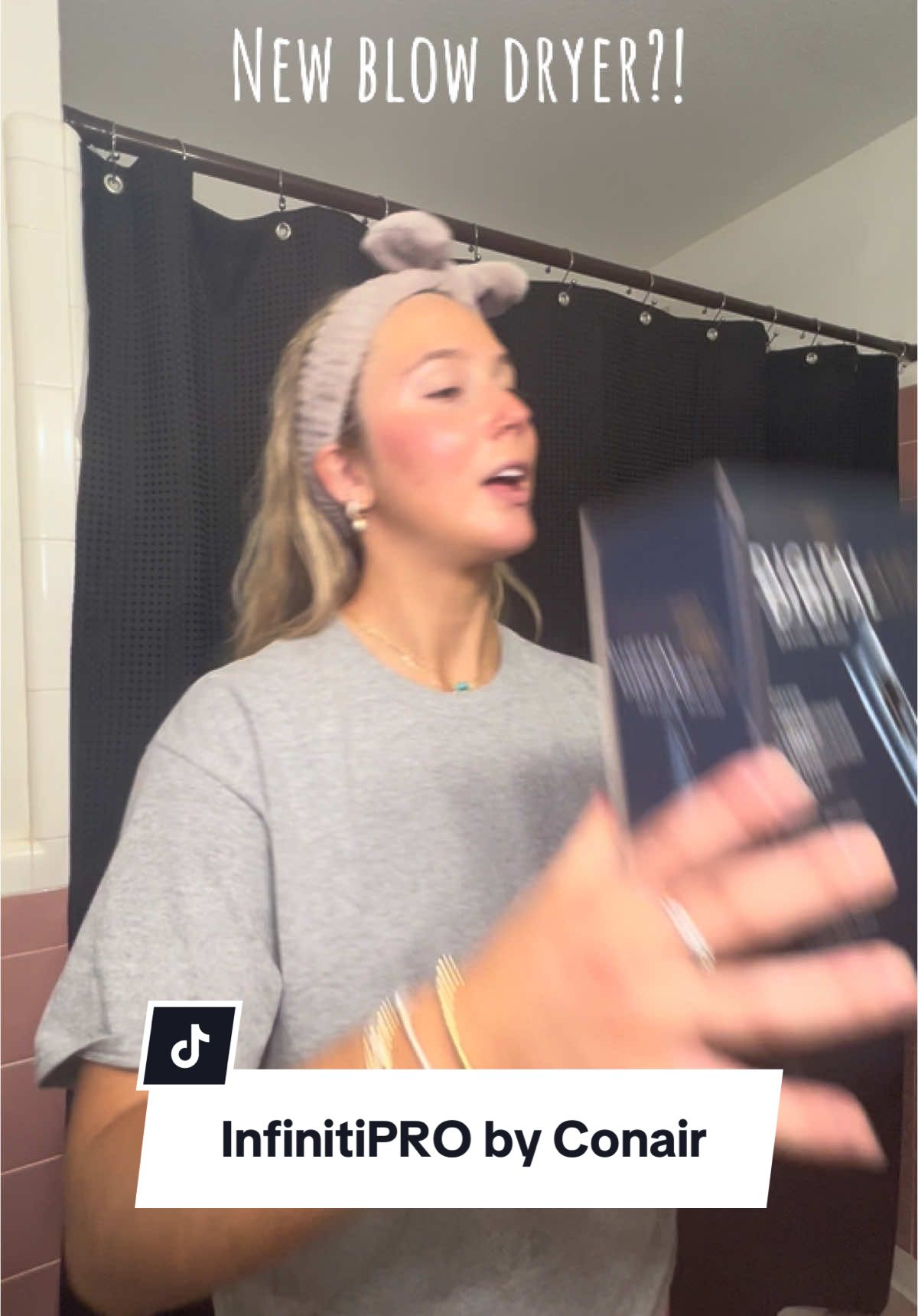 I use this thing EVERYTIME I wash my hair now! #conair #blowdryer @Conair #viral #TikTokShop #tiktokshopfinds #tiktokshopaffiliate #newhairtool #digitalaire #infinitiprobyconair 