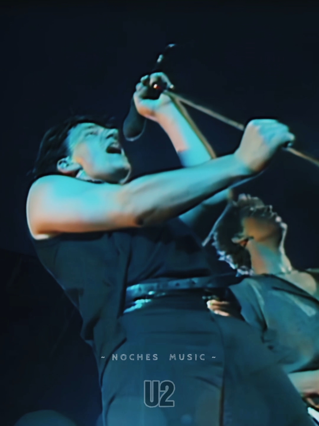 U2 - New Year's Day #u2 #newyear #newyearsday #rock #subespañol #sub #español #music #nostalgia #musica #parati #letras #lyricsvideo 