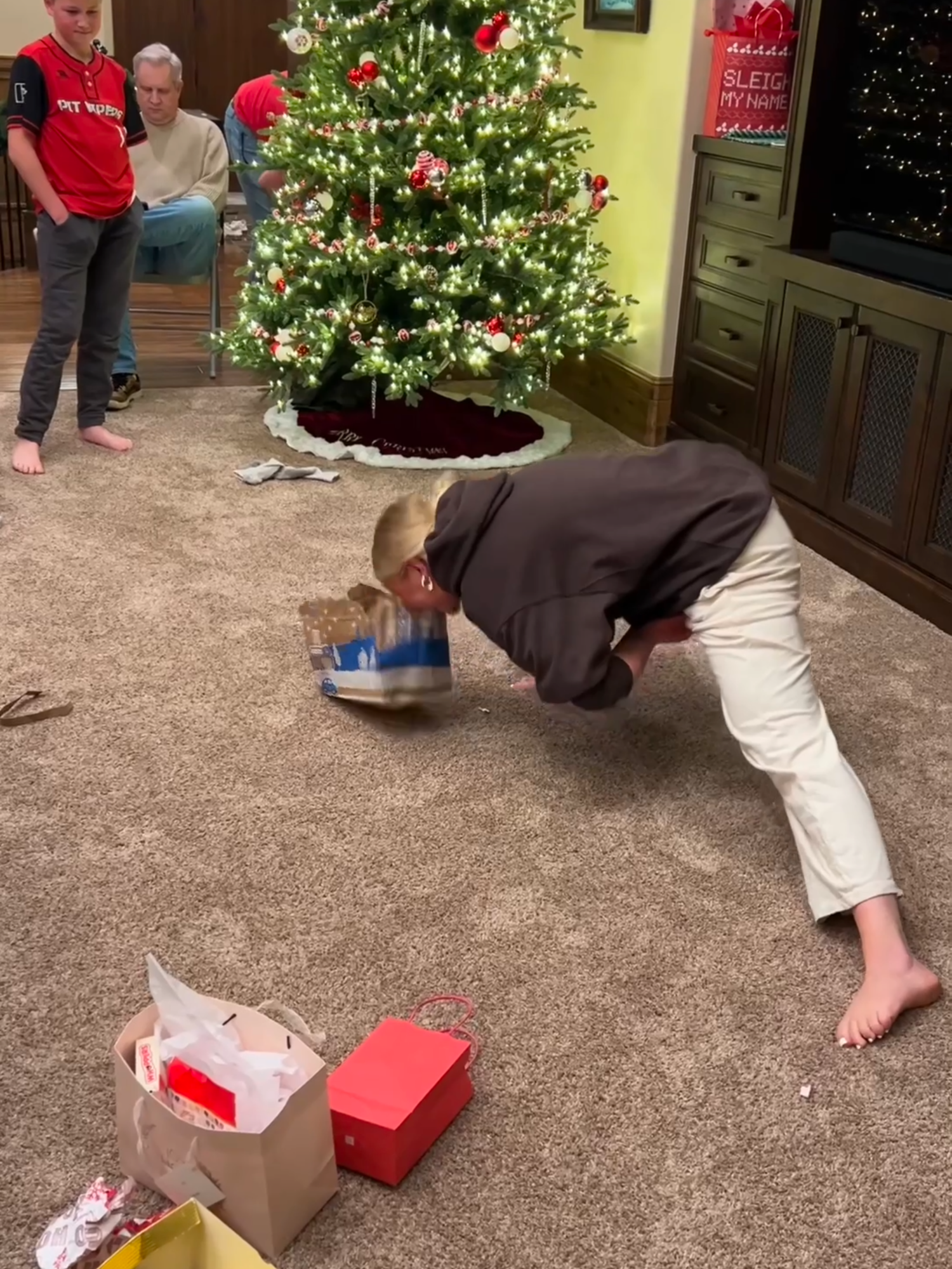 Family Fun with the Hilarious Paper Bag Game Challenge #BVIRAL @alivsearle
