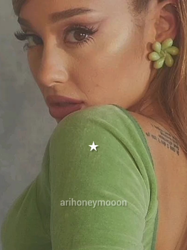 just like magic | #arianagrande #arianagrandefan #arianator #justlikemagic #positions #newyear #anonovo #tradução #traducaodemusica #status #letras #lyrics #viral #fy #fyp #foryoupage 