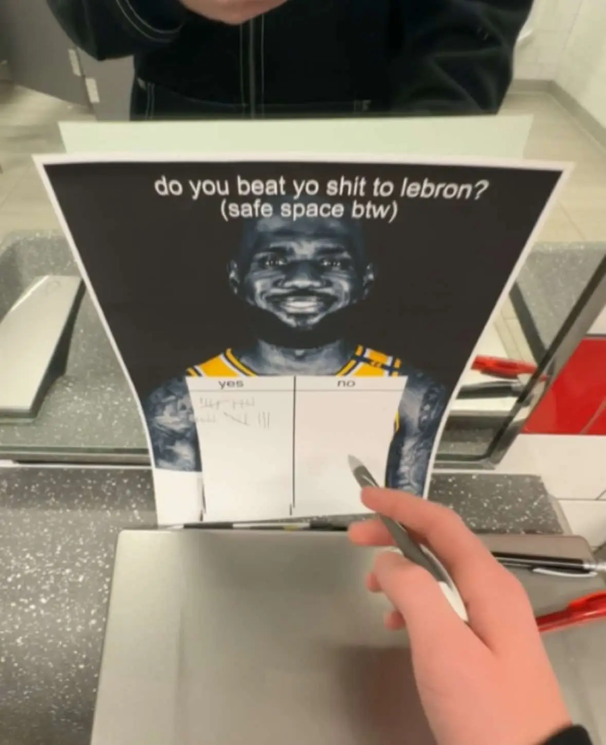 #fyp #lebron #re #s #yay #fypシ゚viral #flashbacks #fort #selflove #king #ilovehim 