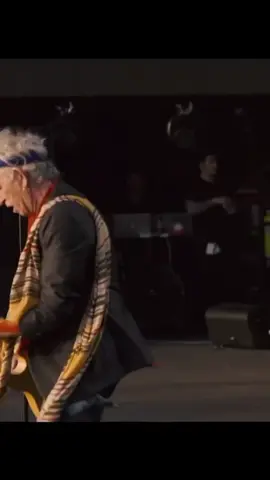 #The_Rolling_Stones  #Start_Me_Up #Live