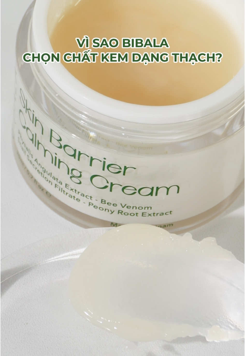 Giải mã kết cấu dạng thạch của sản phẩm Kem dưỡng phục hồi Bibala! Đây là hệ nền bào chế đặc biệt mà sau nhiều thời gian, đội ngũ chúng mình đã nghiên cứu ra nhằm tạo ra một lớp màng bao bọc những làn da siêu tổn thương, vết thương hở và nhanh chóng khôi phục sự khoẻ mạnh của làn da!!  #bibalavietnam #bibala #kemphuchoibibala #phuchoi #skincare #skincareroutine 