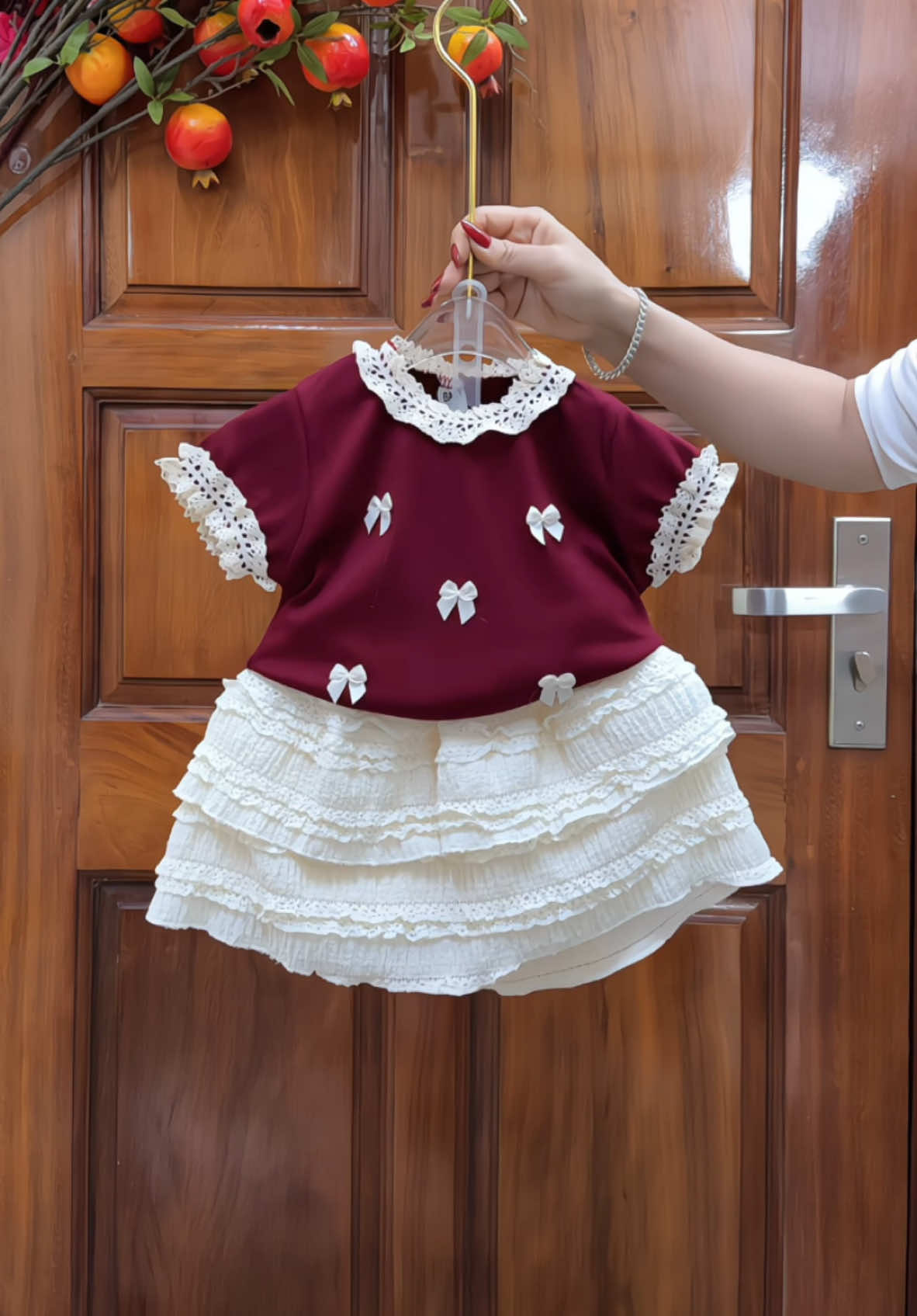 Sét váy cho bé gái #xuhuong #xuhuongtiktok #thoitrangtreem #nuoicon #bochobe #bobegai #vaychobe #vaybegai #setvaybegai #setvaychobe 