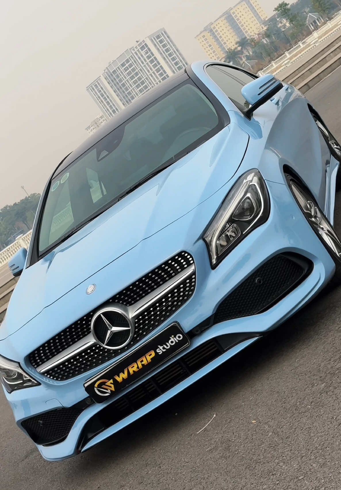350 xé đôi cơn đau cũng sẽ trôi :))) Mercedes lột xác với diện mạo trẻ trung ❤️ #wrapstudio #mercedes #cla250 #c200 