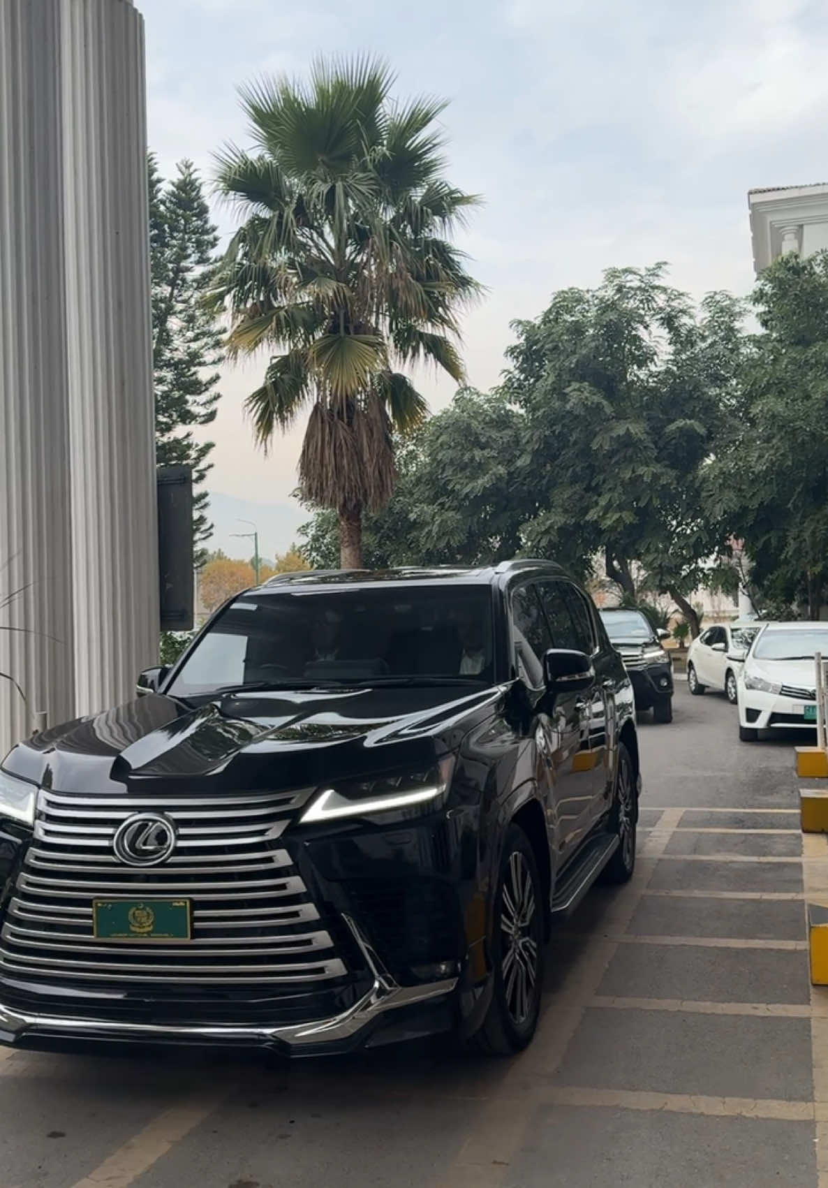 #adilkhanbazai #kingbazai #lx600 #pti_zindabad #bazai #foryou #na262 #mna #lexus 