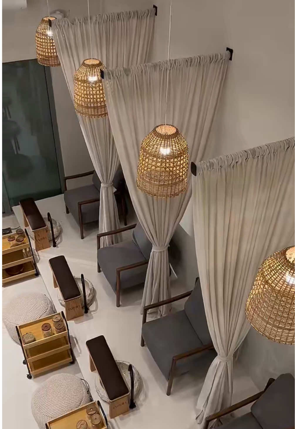 افتتاح صالون jazmin .. ✨🤍  @jazmin.salon   #salon #softopening #البحرين #افتتاح #صالون #صالونات_البحرين #jazminsalon## 