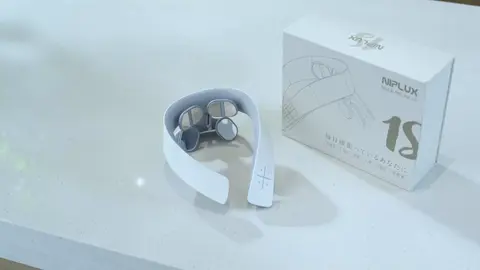 Relax your shoulders and neck with EMS#Niplife #fyp #foryoupage #massage 