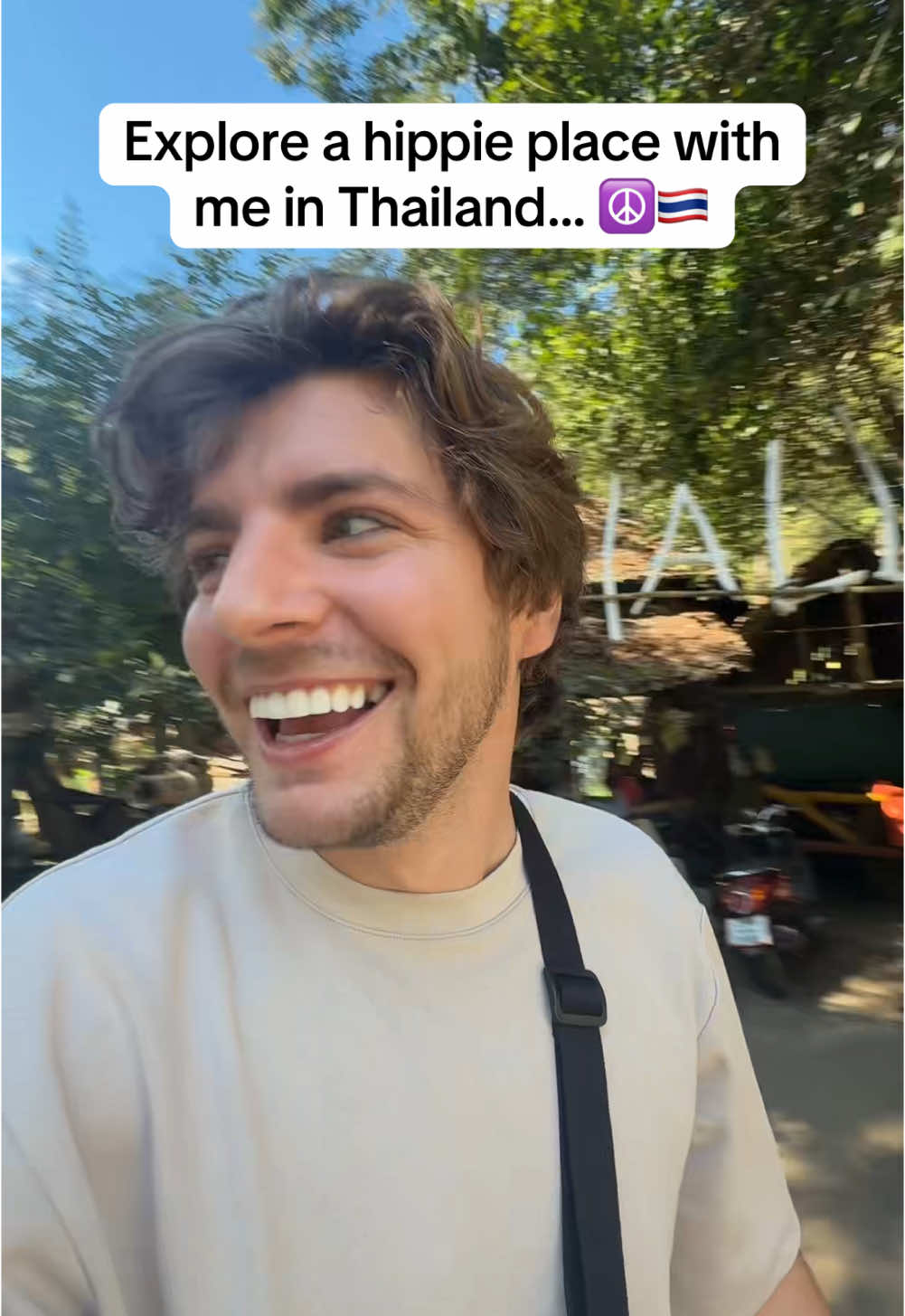 How cool is this 😂🇹🇭 #thailand #travel #backpacking 