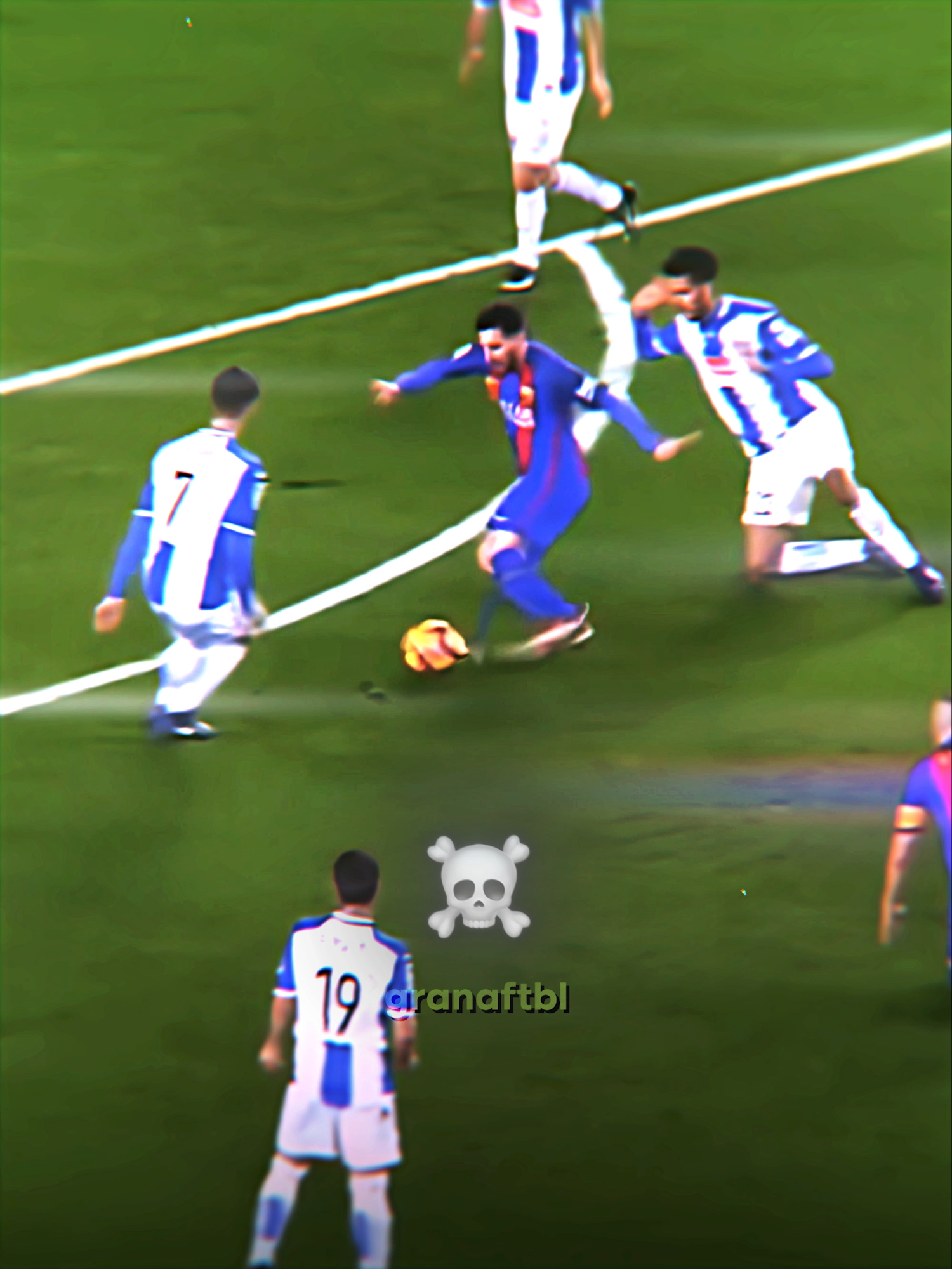 Messi crazy dribbling skills 💀🤯🔥 #messi #edit #viral #footballedit #fypツ #football #footballtiktok #foryoupagе #fyp #messi_king #messi10 #messifans #tiktokviral #barcelona #laliga