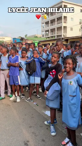 Vous êtes les meilleurs❤️❤️👏👏@Les 4 Fantastiques @L’option @maman celi ❤️❤️❤️danseur @Fabibi 😘 #tiktokgabon🇬🇦tiktok #tiktokcameroon🇨🇲tiktokafrica #tiktokcotedivoire🇨🇮 #tiktokfrance🇨🇵 