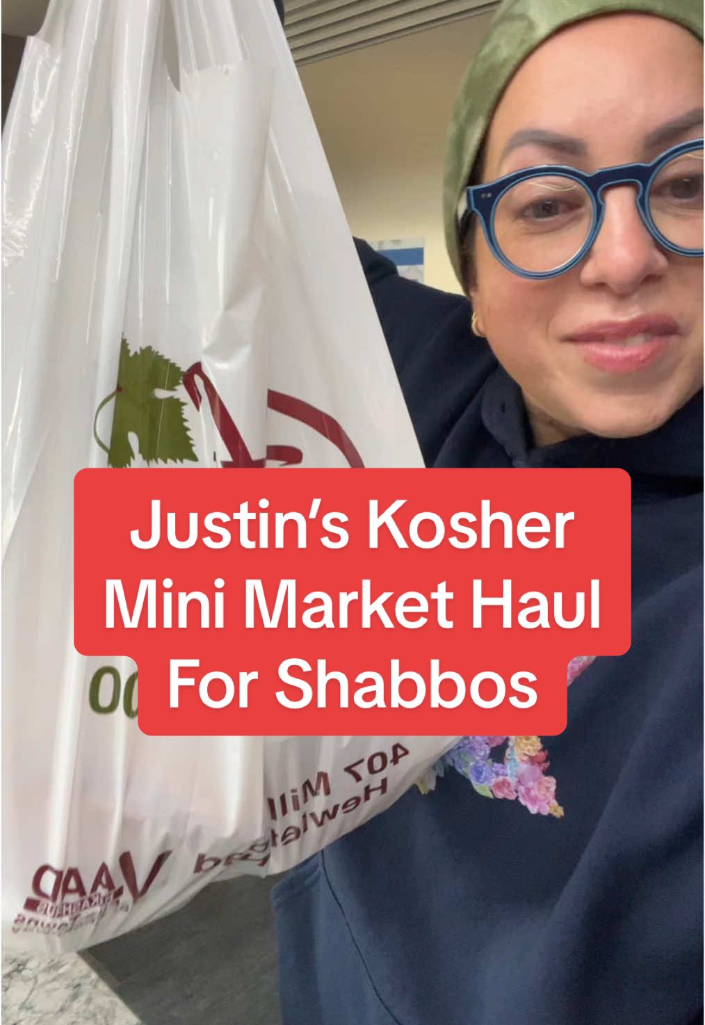 Whenever I wear a hat, I always feel like I look so religious 😘😘 I am an orthodox jewish married woman who chooses not to cover my hair and yes, there are many others just like me 🩷 #jewishtiktok #orthodoxjewishlife #kosherfood #groceryhaul 