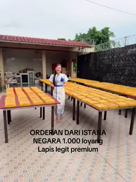 #lvcakelapispremium #lapislegit #lapislegitpremium #lapislegitbestseller #lapislegitreadystok #kueimlek2025  #bingkisanimlek #kadonatal #hadiahnatal #kueimlek #hampersimlekmurah #hampersimlek 