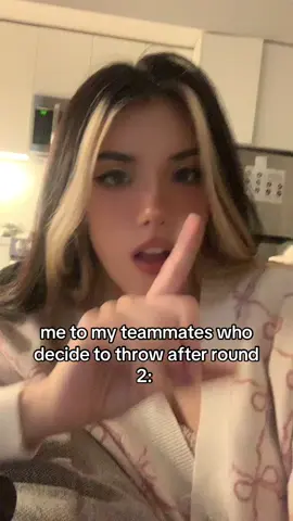 like babes it’s PISTOL round why are you tilting #egirl #Valorant 