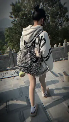 Tôi không dám nghỉ ngơi vì tôi không có tiền tiết kiệm😌#tamtrang #sttbuontamtrang #xuhuongtiktok #capcut #xhtiktok #wave125i_ไฟเลี้ยวบังลม #viralvideo #dongtien #giadinh #giaitritiktok 