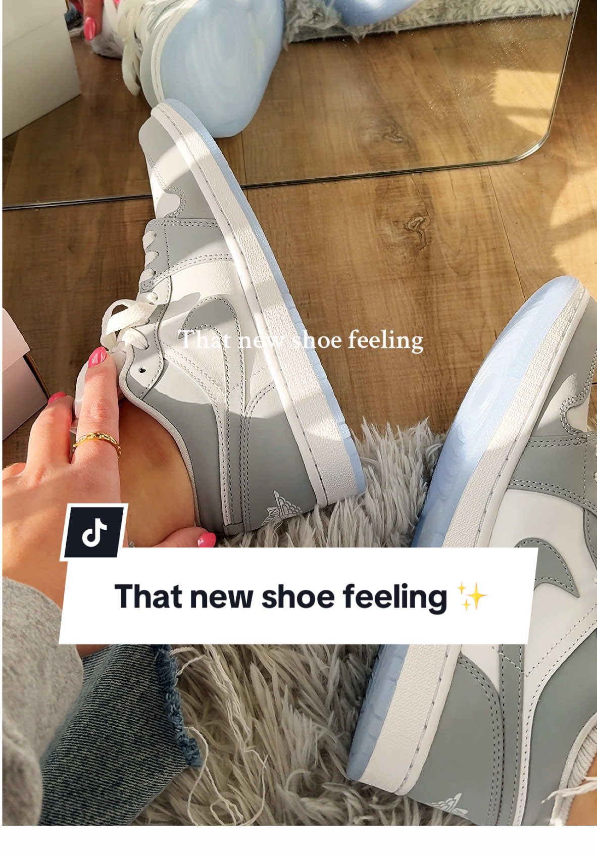 New year, new shoes— linked above ⬆️  #sneakers #jordan1low #wolfgreyjordans #womensneakers #sneakercollection #sneakerhead #trendingsneakers #womenfashionstyle 