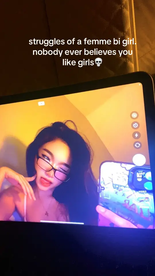 pls bro i genuinely am into girls #06 