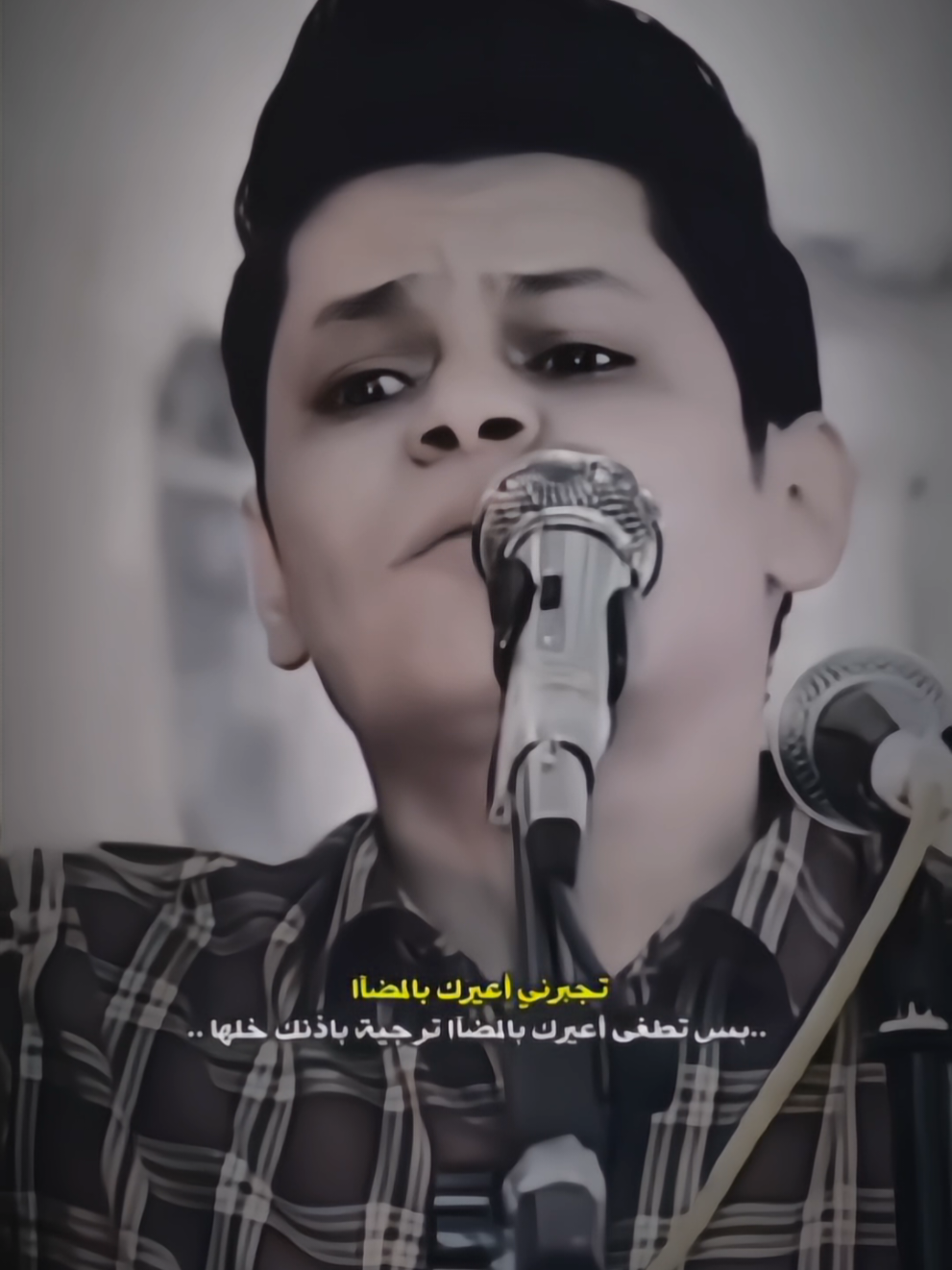 شنو هل طركاعه يابشر |||بس تطغى أعيرك بالمضآا ترچية باذنك خلها 🤎🪐 ... #شعر #شعراء #شعراءالجنوب #شعر_وقصائد #xuhuong #xybca #funny #fypage 