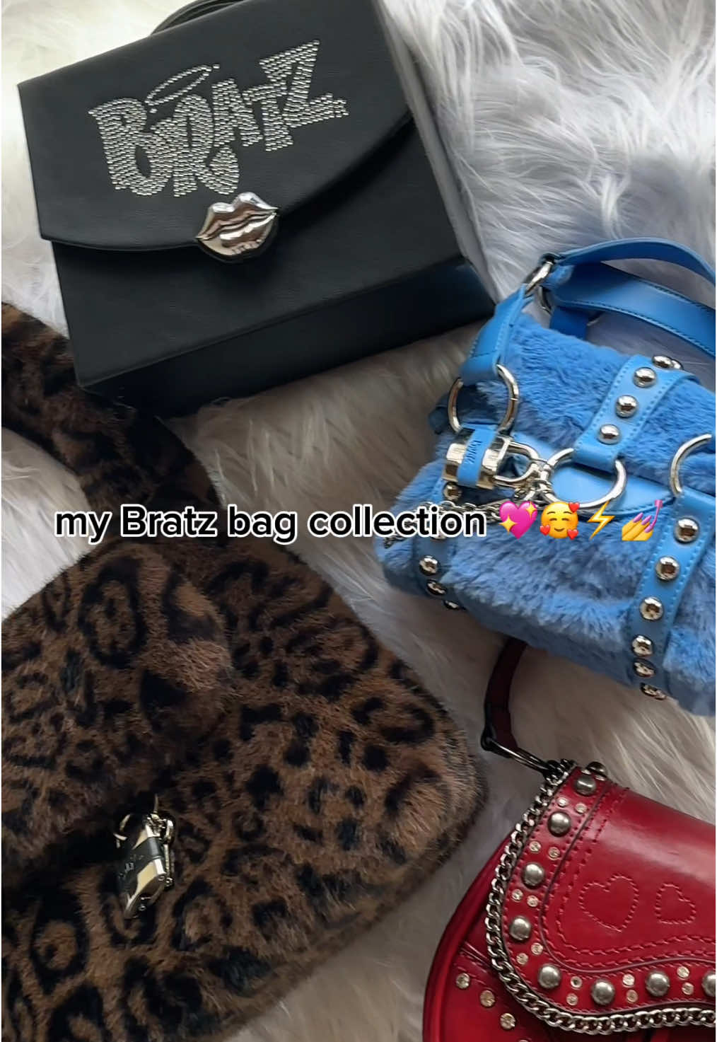 which bag is your favorite? #bratz #y2kfashion #bagcheck 