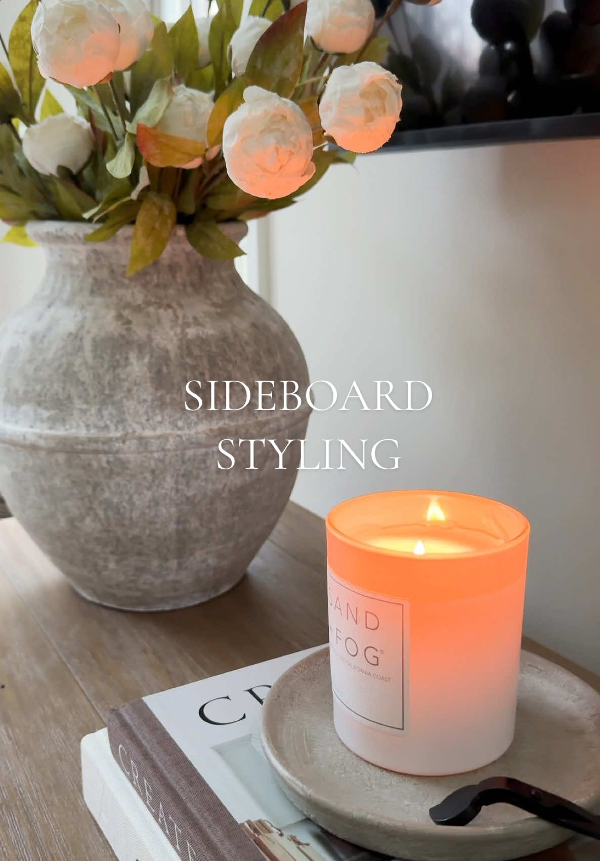Spring sideboard styling 🌼  #neutralaesthetic #homedecor #spring 