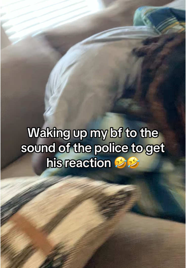 That boy was sleeping to good🤣 #fyp #relationshipprank #policepranks 