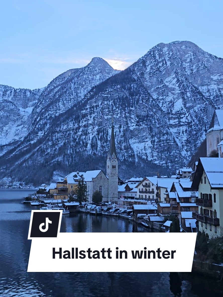 🏞 Ngôi Làng Cổ Tích ❄️ Hallstatt in winter  #hallstatt #austria #vietnam #dulich #2025 