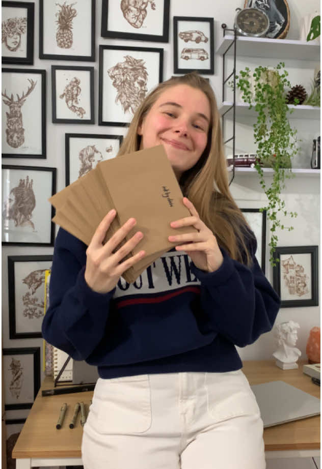 Sign up in my bio 💌  #snailmail #artmail #penandink #sketch #wholesome 