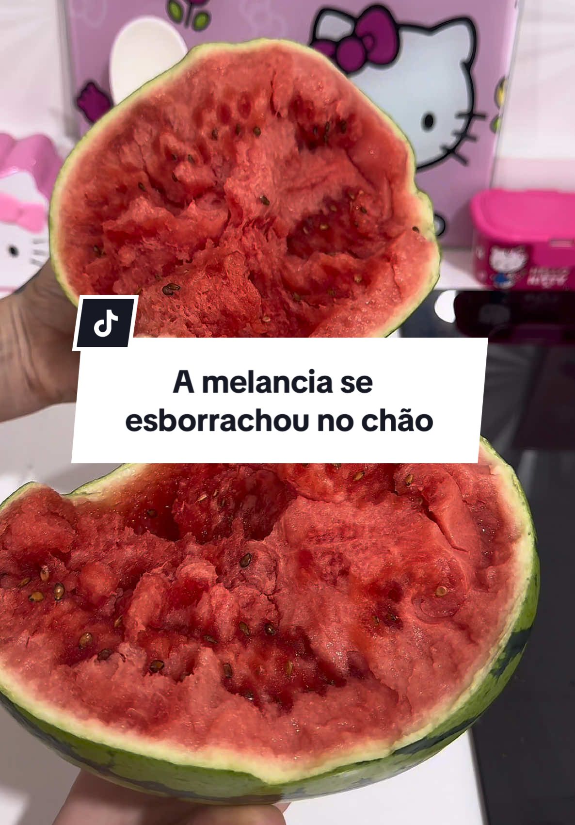 Lição para 2025!!! Se a vida esborrachar a tua melancia no chão, faça um suco bem gostoso e não se deixe abalar!!!! 