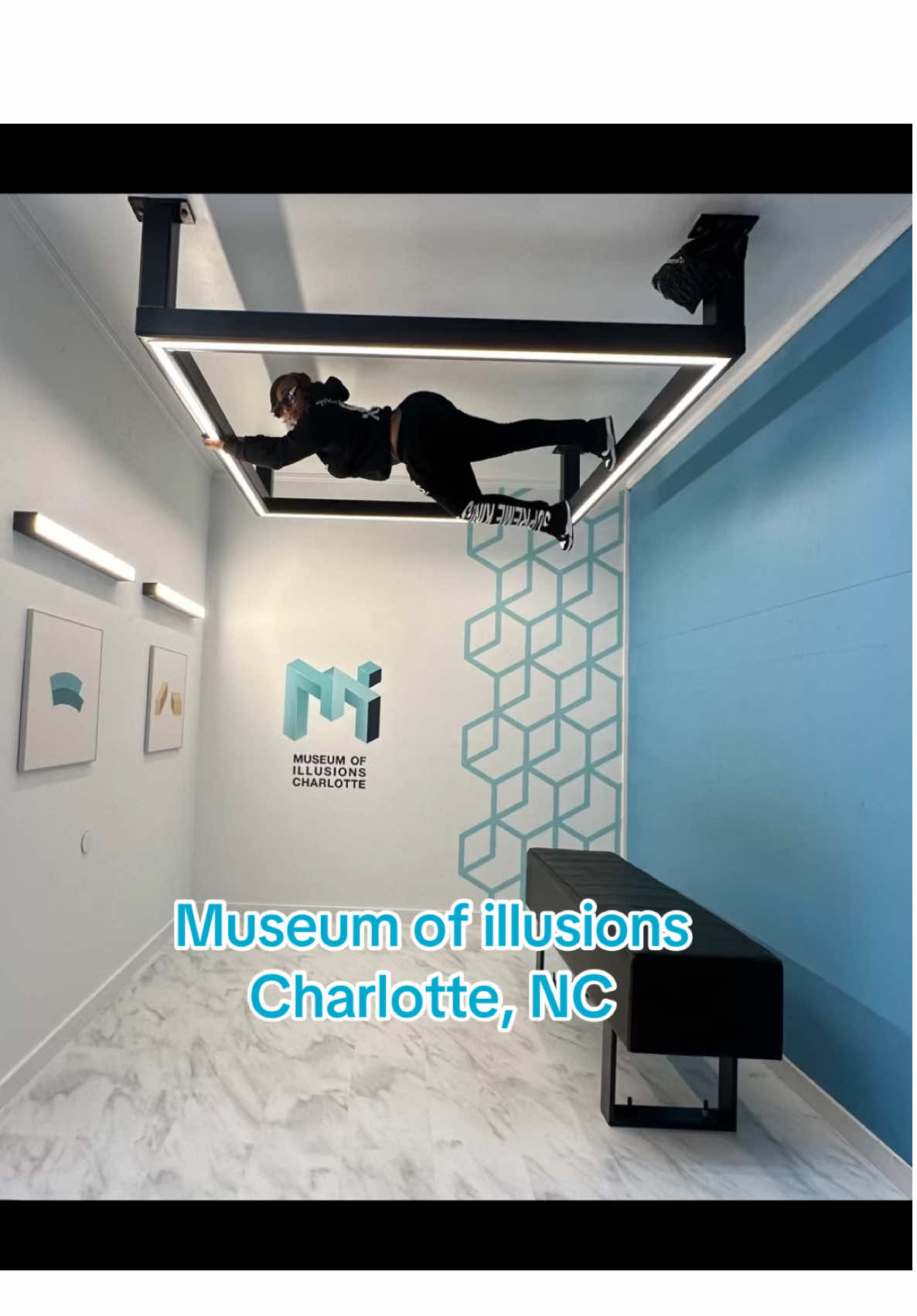 @MUSEUM OF ILLUSIONS was too much fun def a 10/10 