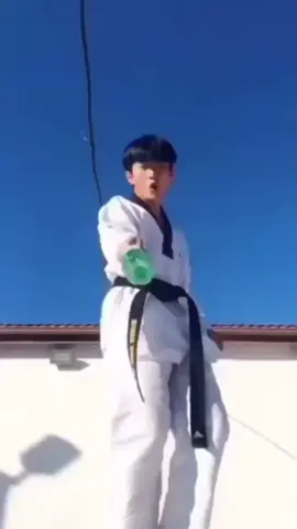 lawan gak ni  #transisi #pindahtempat #lucu #reaction #kocak #transition #hook 