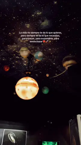 Siempre evolucionando ❤️‍🔥🐍🦋  #saludmental #psicologia #sanacionemocional #terapia #ansiedad #depresion #psicologa #autoestima #ayuda 