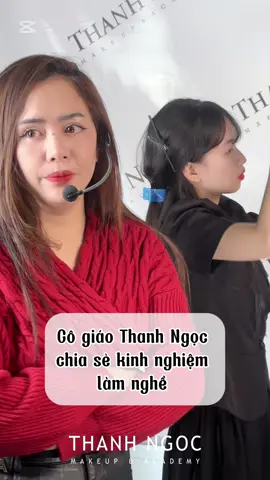 Chia sẻ bí kíp giữ khách hàng cho các bạn học viên chuẩn bị tốt nghiệp nè #xuhuong #xuhuongtiktok #LearnOnTikTok #vaycuoidepdalat #hocnghe #hocmakeuptiec #hocmakeupcodau #makeupchuyennghiep  #daotaomakeup #makeup #makeupdalat  #codau #ThanhNgocBridal #ThanhNgocMakeup 