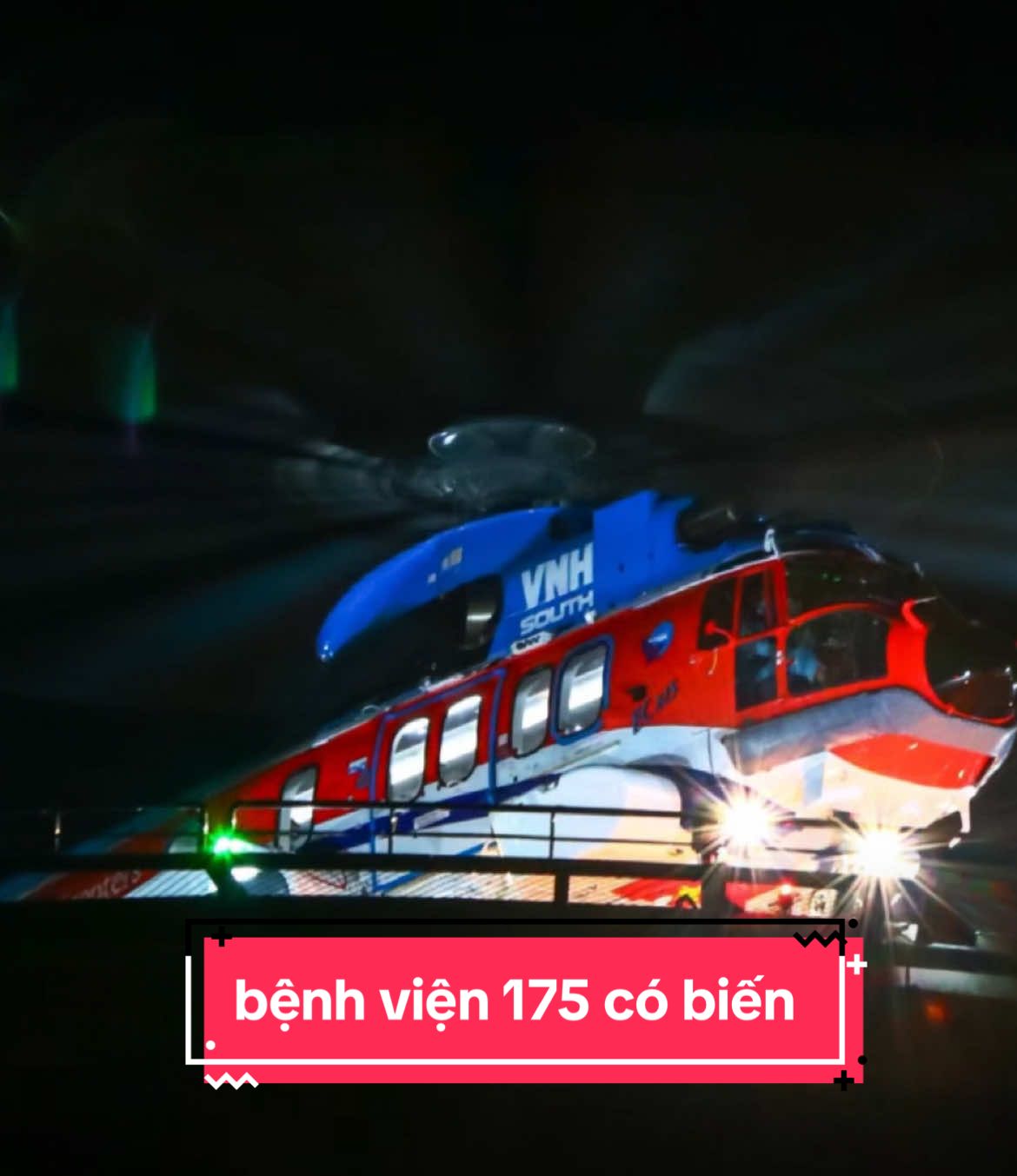 Bệnh viện quân y 175 đón trực thăng cấp cứu lúc nữa đêm #military #aviation #canonphotography #vietnamairspotter #aviationdaily #qdndvn #tructhang 