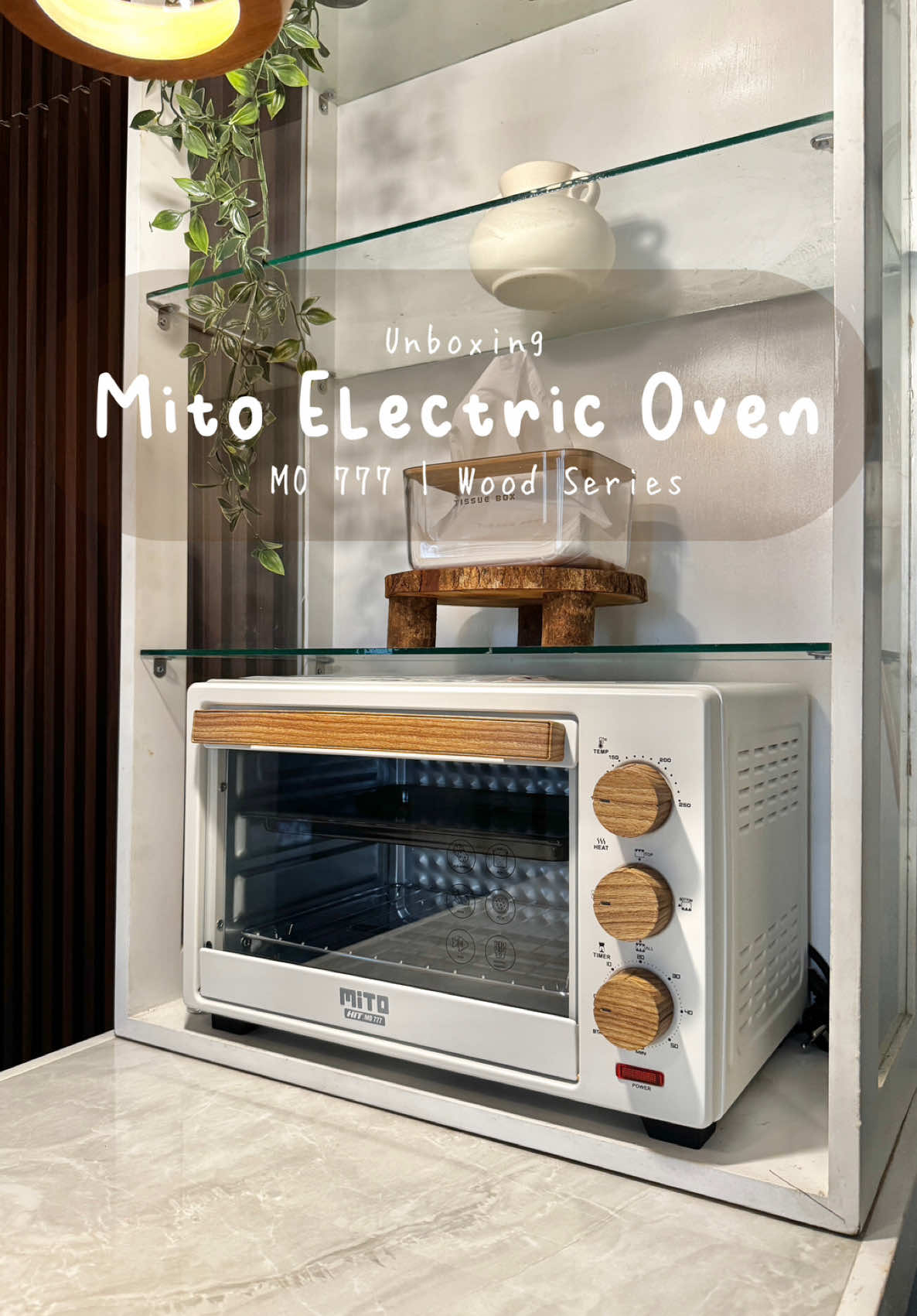 Definisi oven yang pass banget ukurannya ga kekecilan dan ga kebesaran💗 ditambah desainnya yang cantik bisa skaligus buat pajangan di rumah hihi✨ #oven #rekomendasioven #ovenmito #ovenmito22liter #fyp #unboxing #unboxingoven 