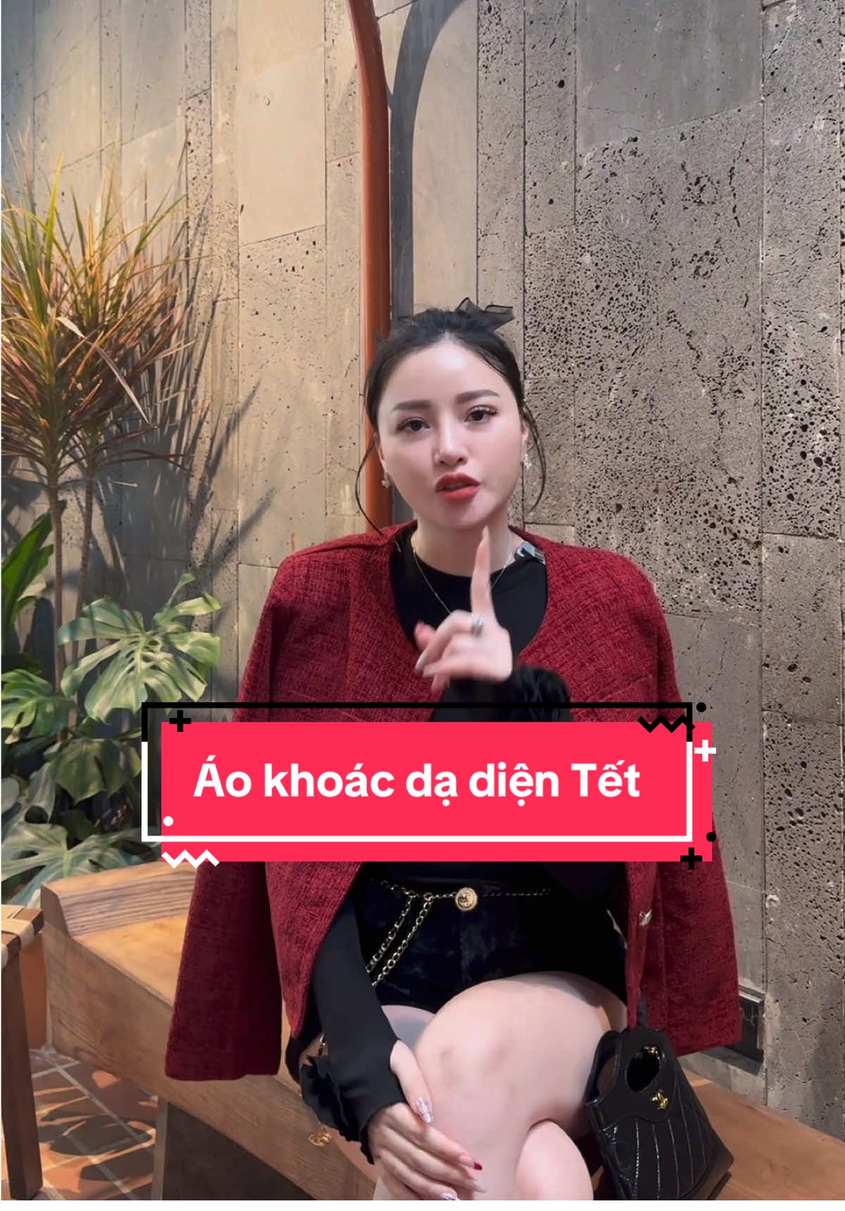 Khoác nổi bần bật, trắng da vãiiiii 😍