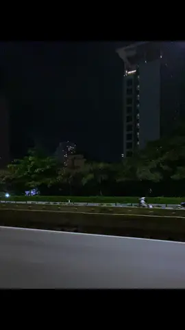harus sadar diri supaya gak banyak sakit hati.