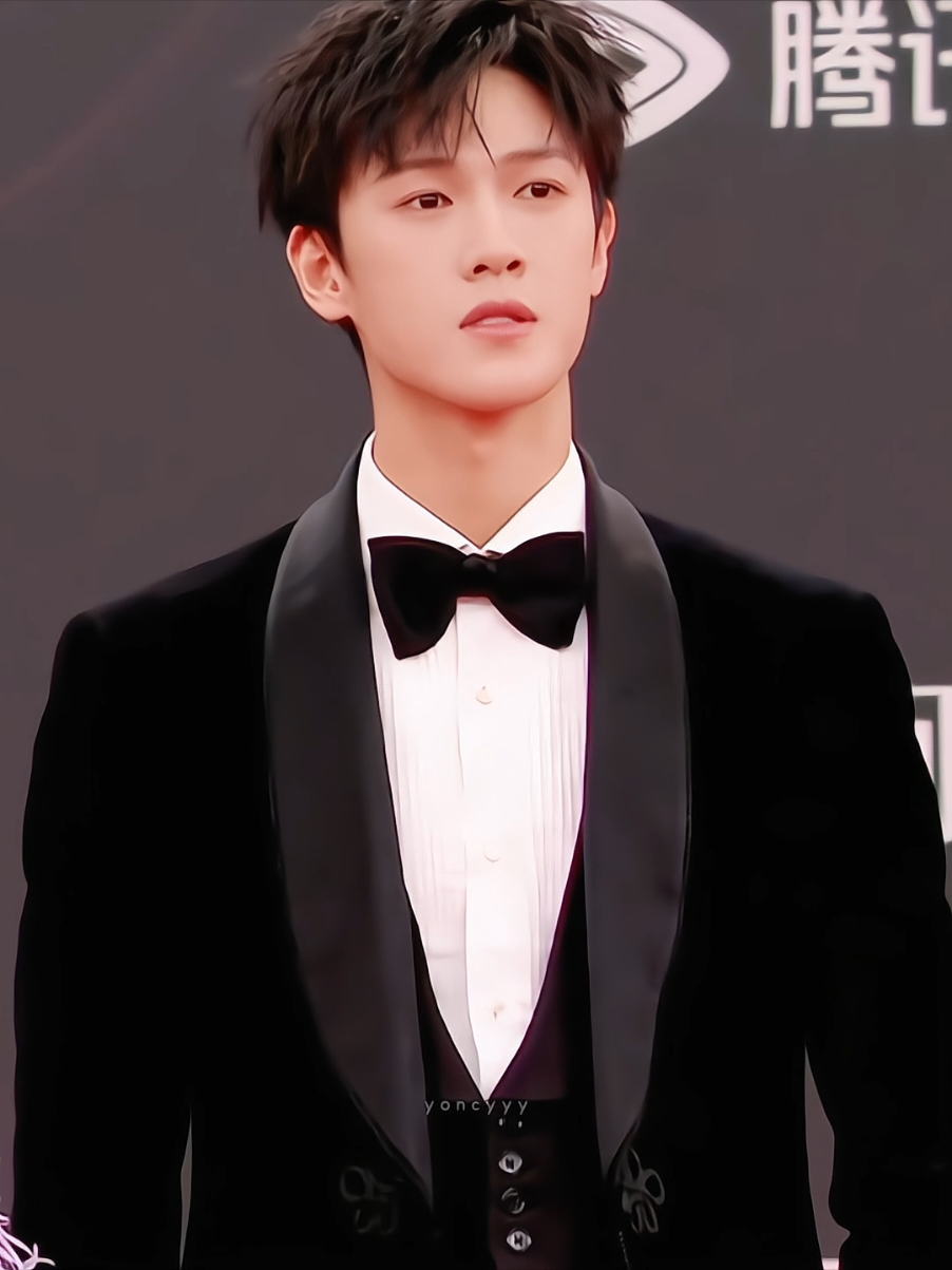 Mami papi😍😍 #blossom #tencentvideoallstarnight2024  #liyunrui #mengziyi #cdrama #foryou 