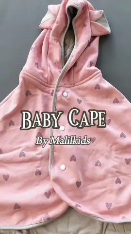 Akhirnya aku punya Baby Cape dari @MALILKIDS , jaket multifungsi yg ga mubazir karna kepake lama dari newborn-3tahun. Jaket ini tuh bisa dijadikan selimut, alas tidur dan penutup gendongan. Satset mudah dibawa kemana2. Buruan co dikeranjangku ya #babycape #jaket #jaketbayi #jaketmultifungsi  #selimutbayi #alastidurbayi #penutupgendongan #perlengkapanbayi #perlengkapanbayibarulahir #fyp #hpljanuari2025 