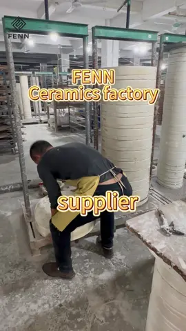 Fournisseur de source, processus de fabrication des produits céramiques, visite et contact bienvenus.#céramique #revêtement #processus #vidéo #supplier #usine #foryoupage #fyp #FENN #factory #porcelaine #travail #ceramics #fabrication #production #vidéo #foryour #wholesale #distributeur #personnalisé #foryourpage 