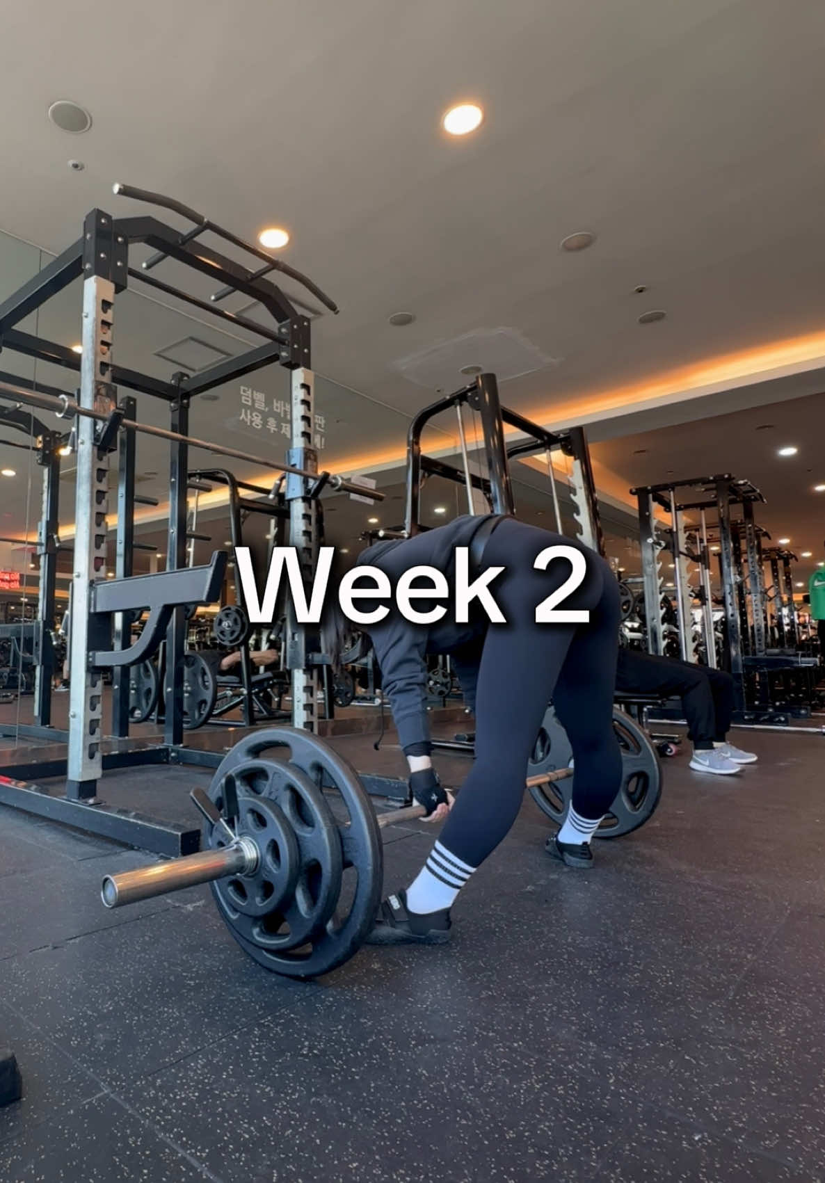Prep cycle: Week 2 Sumodeadlift 💁🏻‍♀️ #gym #GymTok #gymrat #gymbro #sbd #fyp #deadlift #sumo #sdl #powerlifting #powerlifter #workoutmotivation #motivation #legsday #backday #korea #routine #korean #корея #корея🇰🇷 #нашивкорее #хобби #спорт #качалка #тяга #пауэрлифтинг #реки #рекомендации #пауэрлифтер #становаятяга #мотивация #헬스 #헬린이 #데드리프트 #하체운동 #운동 #운동하는여자 #파워리프팅 #헬스장