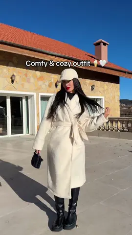 Winter outfit ❄️🥶#ifrane #morocco #wintervibes #cozyoutfit #outfit #fyp 